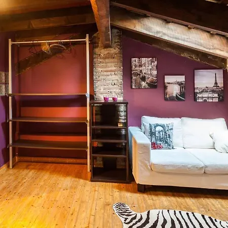 Attic Duplex Ruzafa Daire