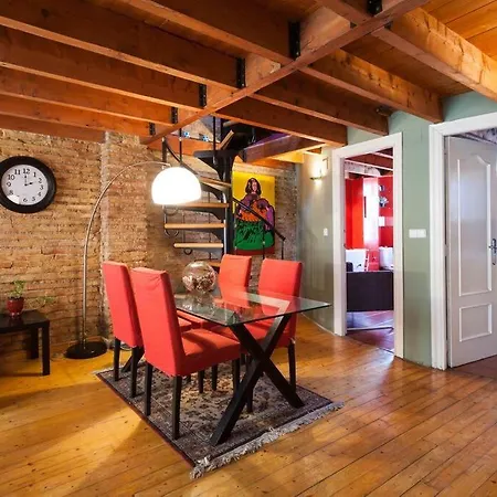 Attic Duplex Ruzafa شقة *