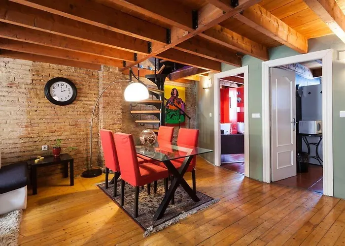 Attic Duplex Ruzafa Apartment *
